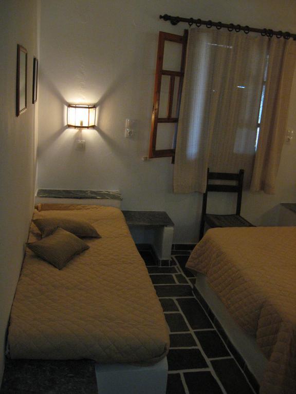 Pension Irini-Vicky Chora  Bagian luar foto