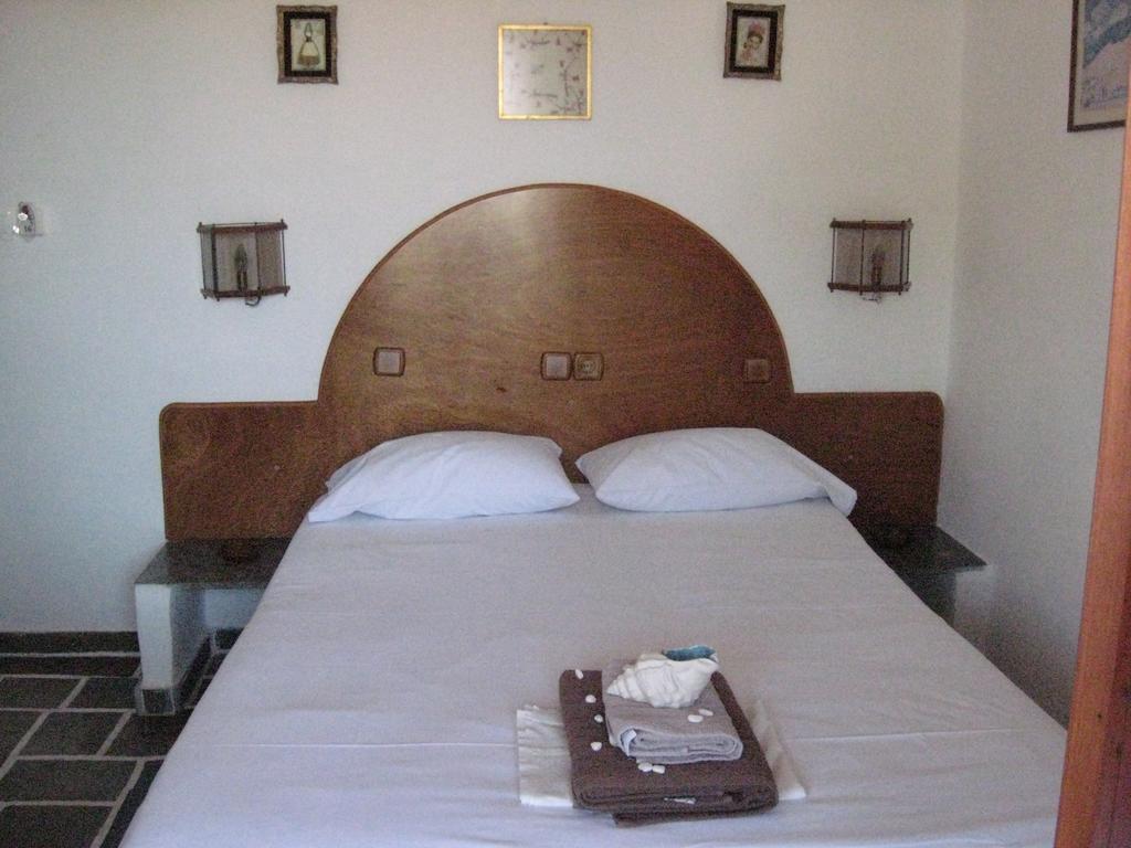 Pension Irini-Vicky Chora  Bagian luar foto